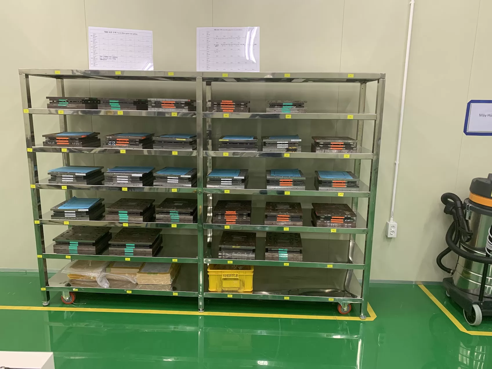 Giá để thao tác
