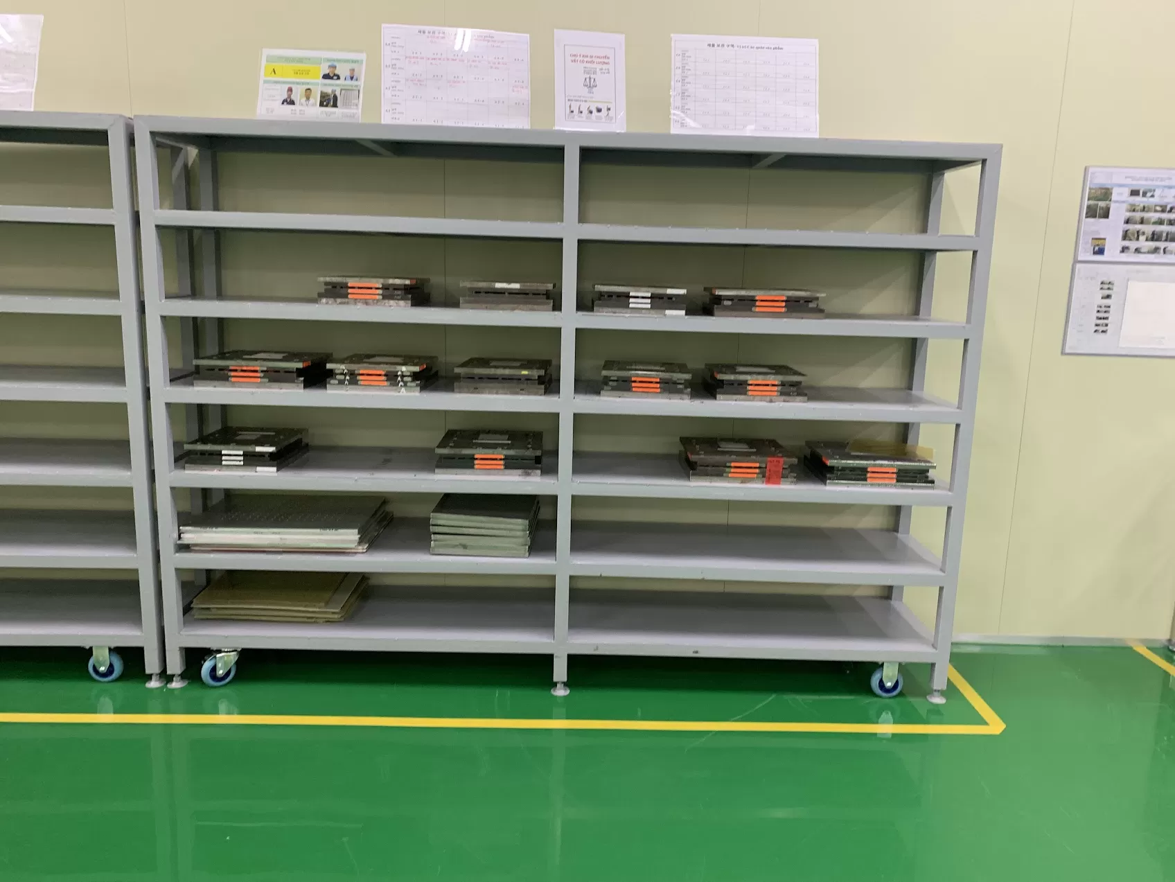 Giá để thao tác