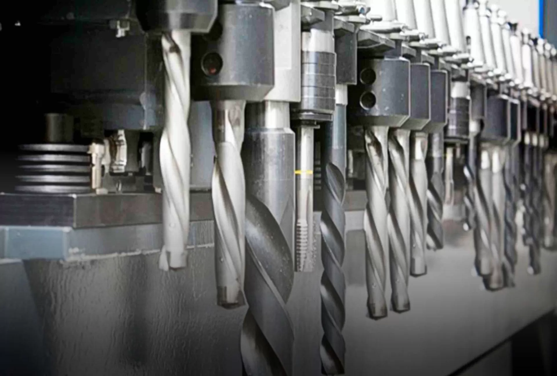 Đột dập CNC