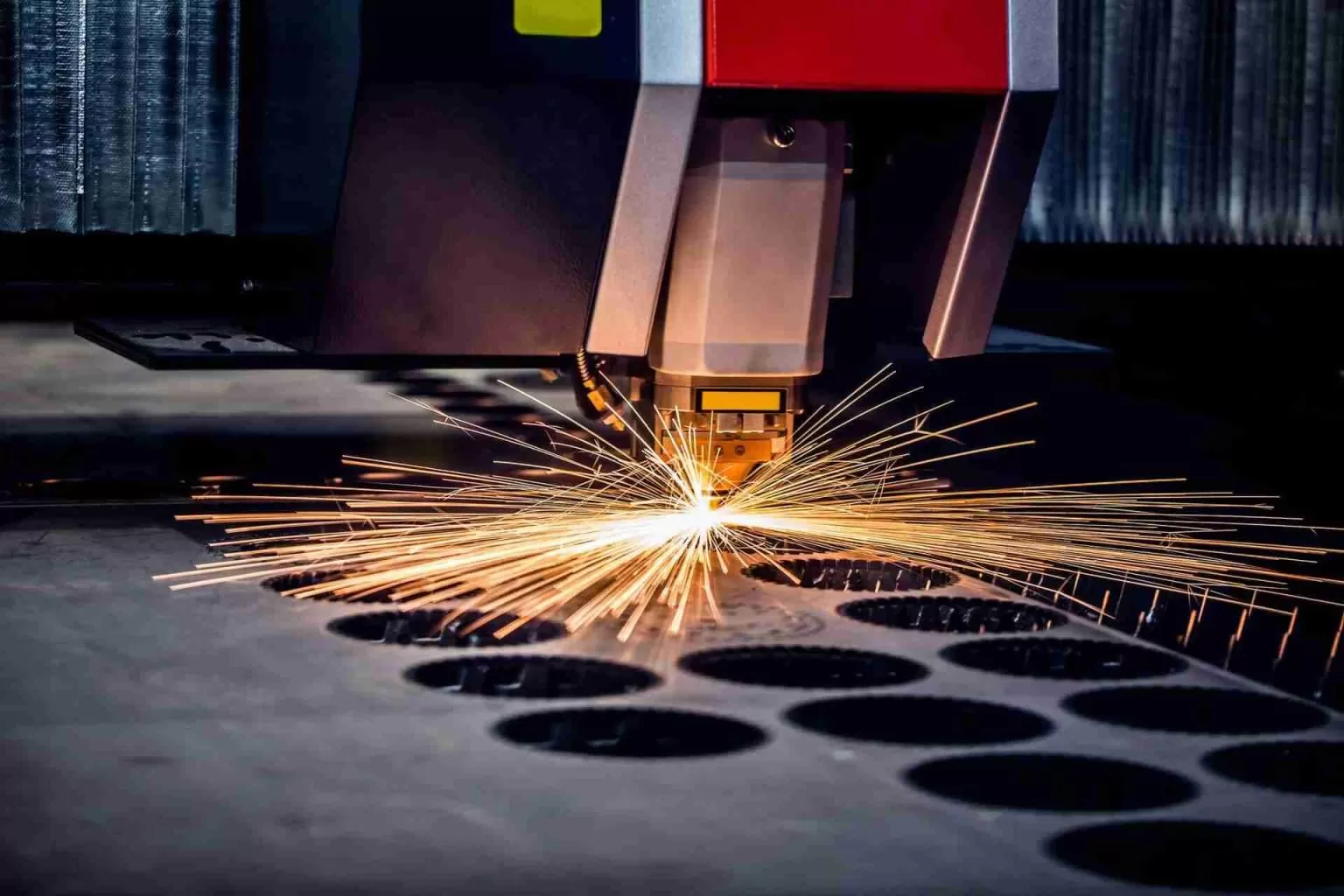 Cắt laser CNC